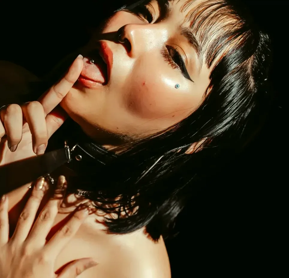Marion, 26